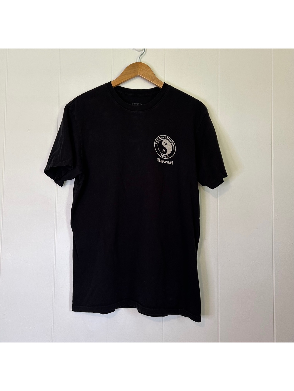 RVCA Hawaii T&C Surf Designs Graphic Yin & Yang Short Sleeve T-shirt Men's Large